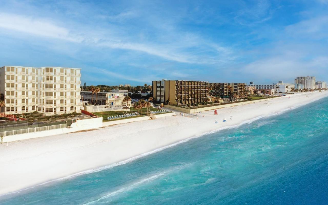 Ocean Court Beachfront Hotel เดย์โทนาบีช ภายนอก รูปภาพ
