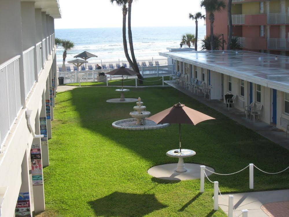 Ocean Court Beachfront Hotel เดย์โทนาบีช ภายนอก รูปภาพ